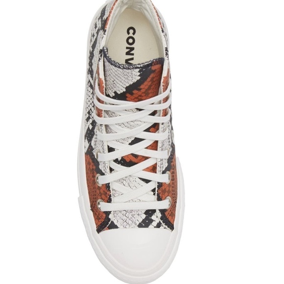 NIB Converse high lift sneaker size: 5.5 - Picture 5 of 6